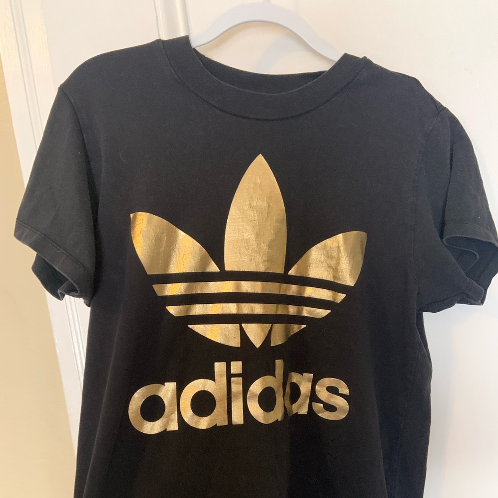 Urban Outfitters’s Adidas t-shirt